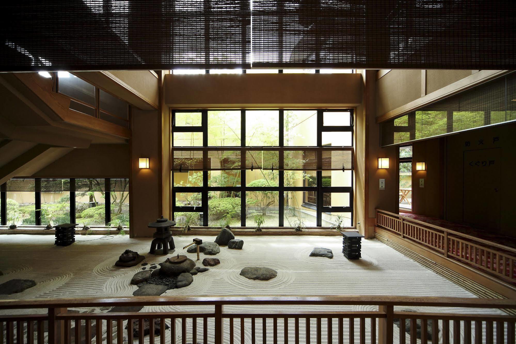 Отель Chikuba Shinyotei Хакодате Экстерьер фото