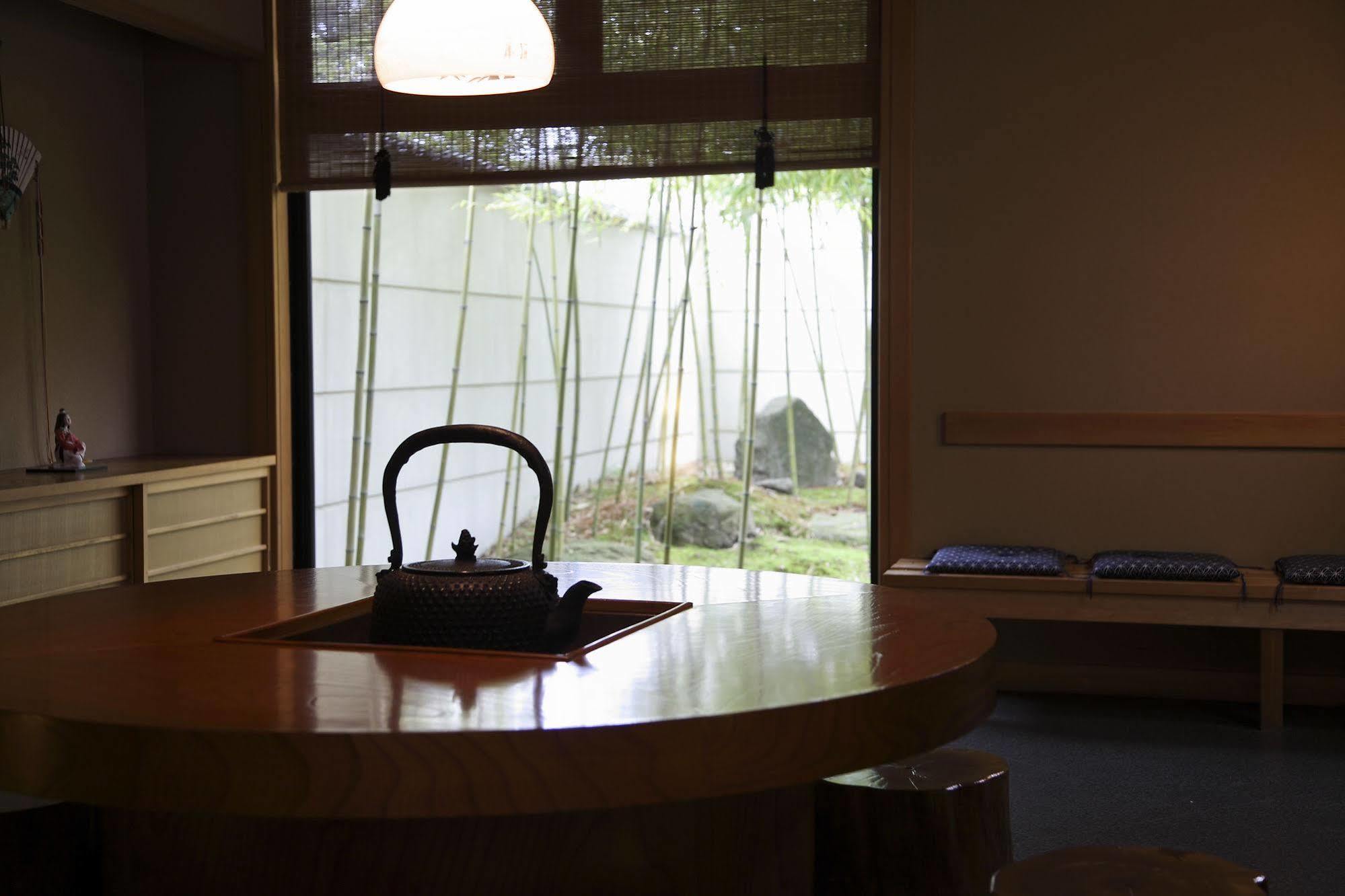Отель Chikuba Shinyotei Хакодате Экстерьер фото